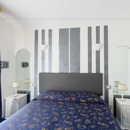 Hotel Bussola