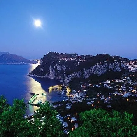 Bussola 3* Ανακάπρι