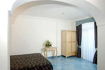 Hotel Bussola 3*