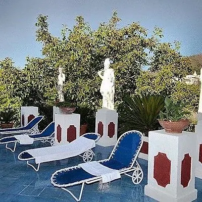 Hotel Bussola