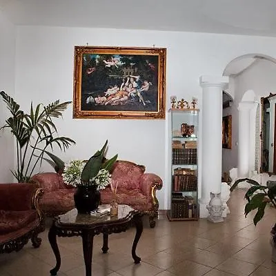 Hotel Bussola 3*