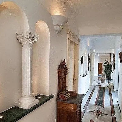 Hotel Bussola 3*