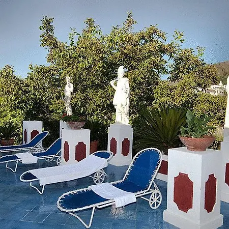 Hotel Bussola Di Hermes 3*