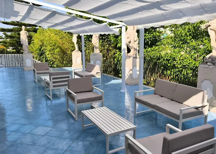 Hotel Bussola